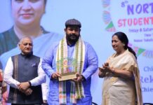 प्रबल प्रताप सिंह जूदेव का , मिजोरम राज्यपाल जनरल विके सिंह के हांथो हुआ सम्मान ।